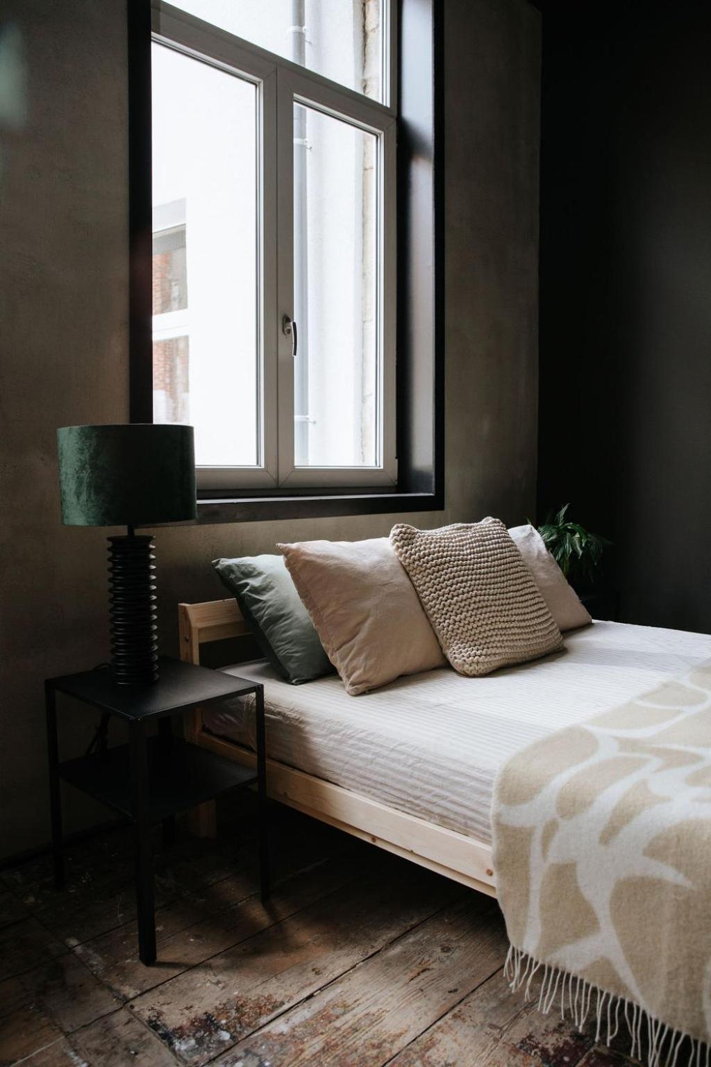 Luxe, Boutique App In Centre *